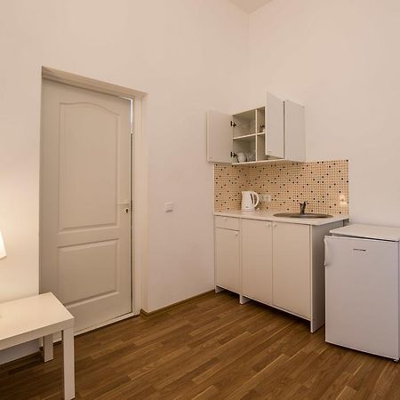 White Amber Apartment Liepaja Exterior photo