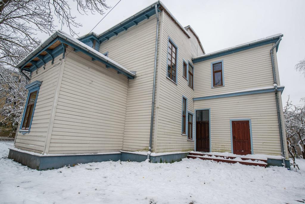 White Amber Apartment Liepaja Exterior photo